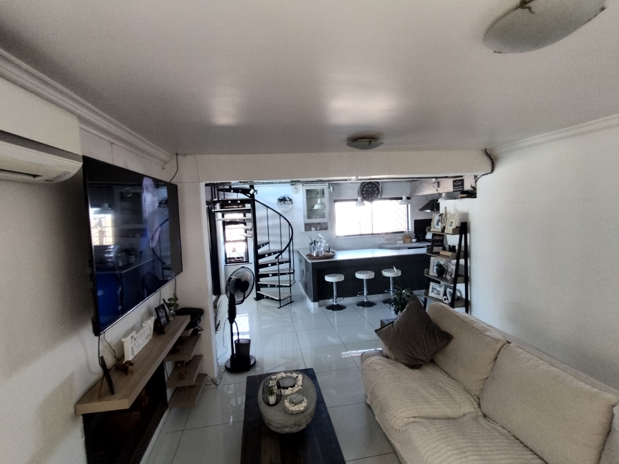 To Let 3 Bedroom Property for Rent in Soneike Western Cape